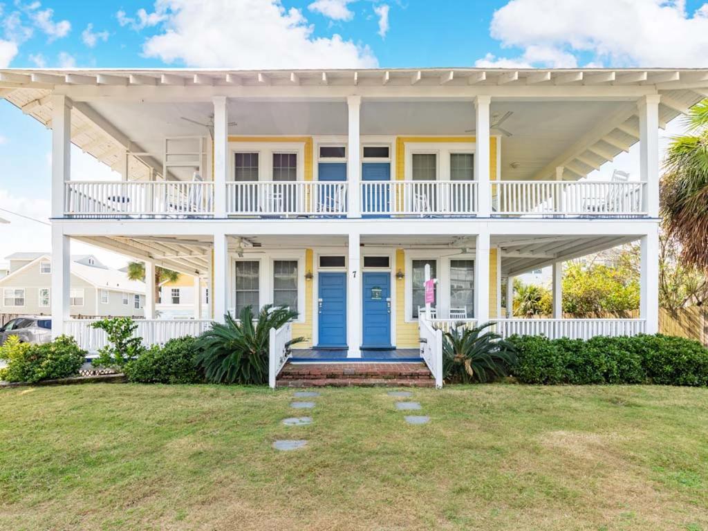 Sea View Cottage タイビーアイランド エクステリア 写真