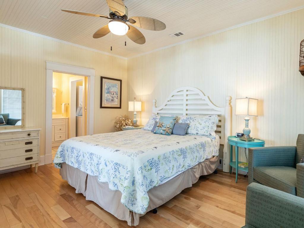 Sea View Cottage タイビーアイランド エクステリア 写真
