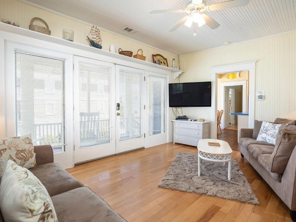 Sea View Cottage タイビーアイランド エクステリア 写真
