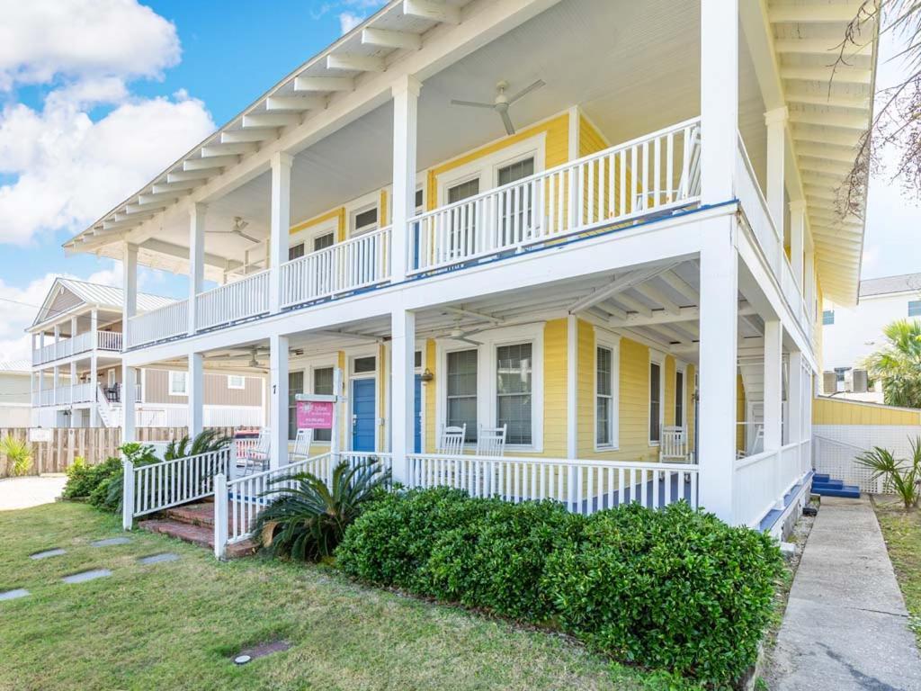 Sea View Cottage タイビーアイランド エクステリア 写真