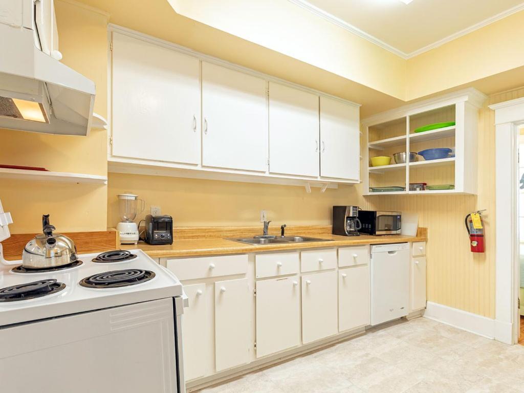 Sea View Cottage タイビーアイランド エクステリア 写真