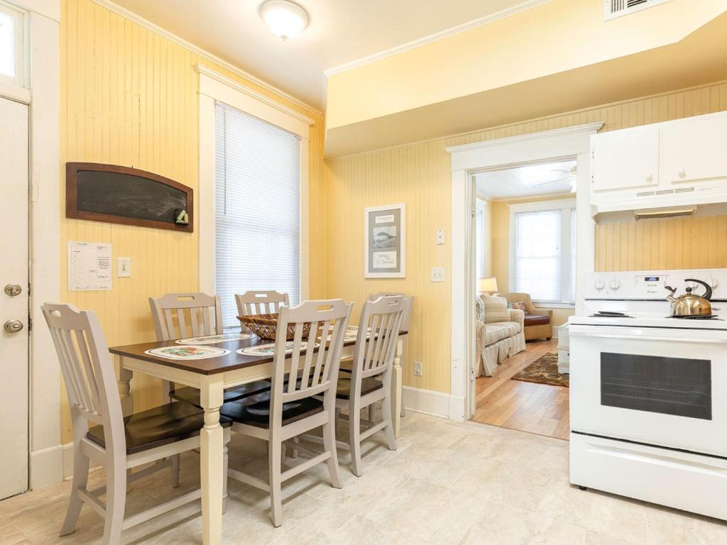 Sea View Cottage タイビーアイランド エクステリア 写真