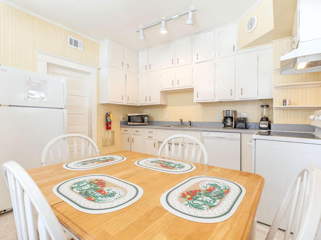 Sea View Cottage タイビーアイランド エクステリア 写真
