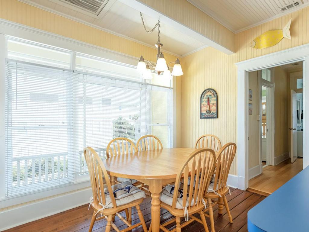 Sea View Cottage タイビーアイランド エクステリア 写真