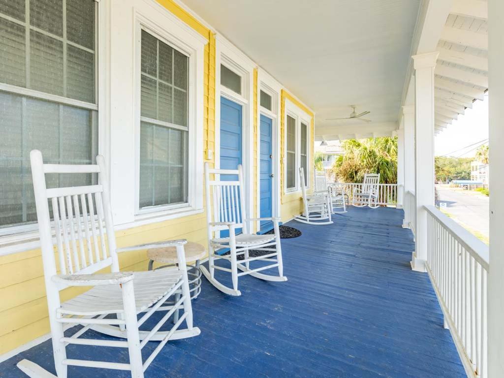 Sea View Cottage タイビーアイランド エクステリア 写真